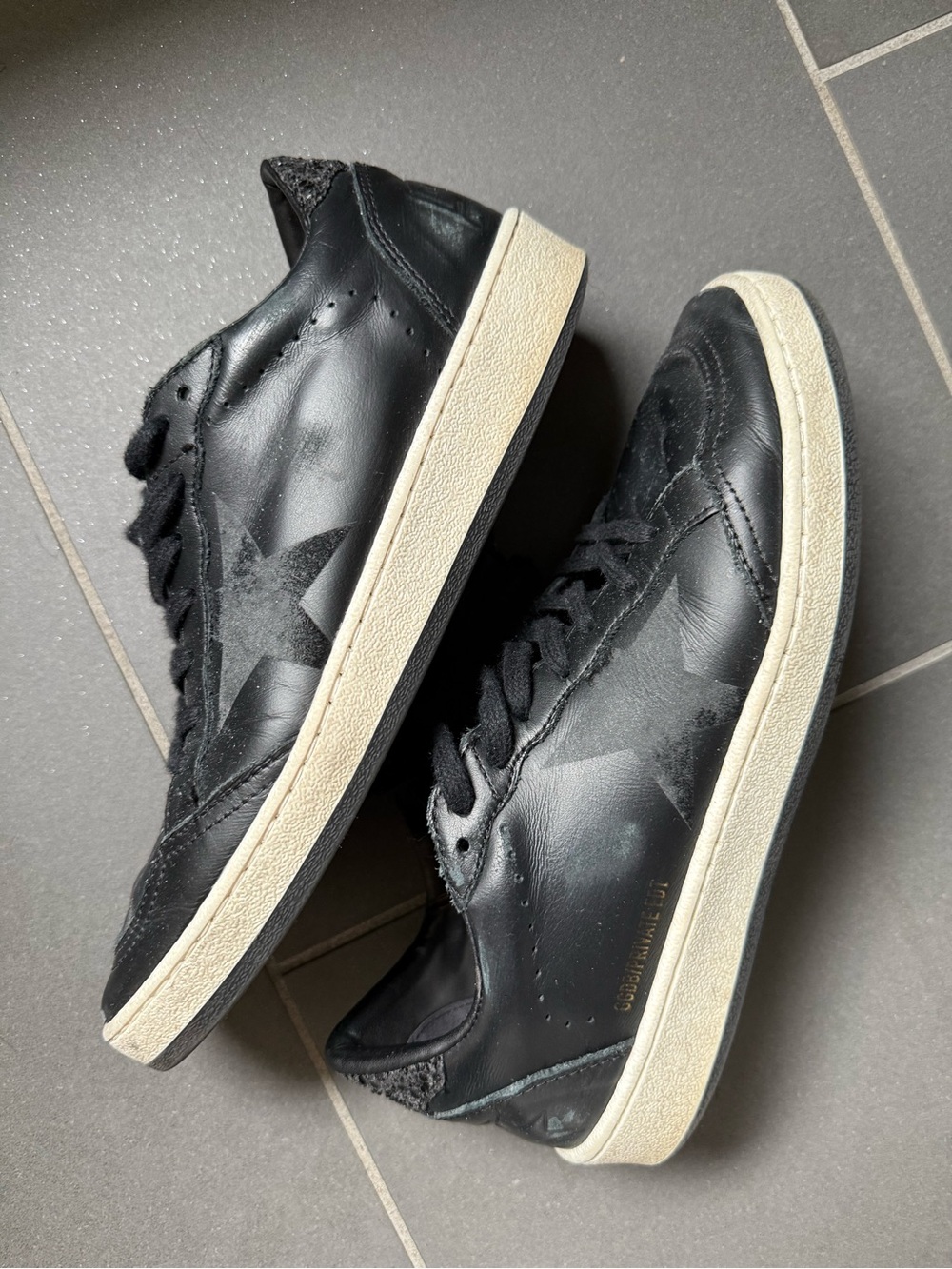 Golden Goose Black Leather Low-Top Sneakers with Cream Sole